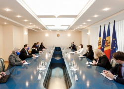 Помощь от ЕС в размере 600 миллионов евро – это не заслуга нынешнего президента, - Дурлештяну 