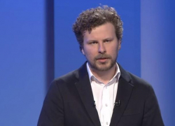 Перчун предостерёг родителей от дезинформации о выплате пособия в 1000 леев