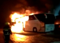 Преступник устроил поджог в автобусной базе, где снимался ролик Партии социалистов