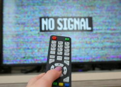 Санду подписала закон о запрете новостных программ из России 