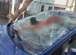 В столичном секторе Буюканы припаркован странный автомобиль