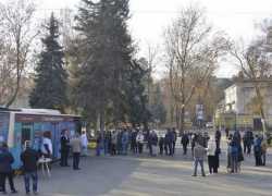 По-прежнему много смертей от коронавируса, а коек в больницах Кишинева недостаточно