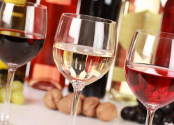 Россия отвечает на санкции, введенные Молдовой: они коснутся вина