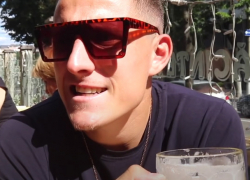 Английские туристы: вы должны побывать в Молдове, здесь хорошее пиво и очень вкусная еда