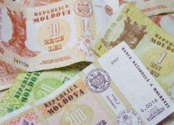 24-летняя кассирша тайно брала деньги из обменного пункта: раскрыта крупная недостача