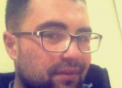 Полиция Бельц разыскивает мужчину, который знакомится с женщинами в соцсетях и обворовывает их