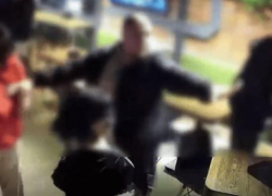 Группа беспредельщиков, пырнувших ножом и избивших мужчину в кишиневском ресторане, вынесли мягкие приговоры