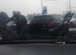 В центре Кишинева на дороге подрались водители