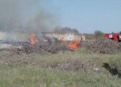 В Тирасполе загорелось кладбище