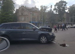 "Бермудский" перекрёсток - ещё одна авария в одном из самых опасных мест Кишинёва