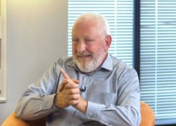 Депутат от ПСРМ: Думбрэвяну - герой, работающий на пределе сил, Кику - молодец