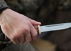 Мужчину доставили в больницу с ножевым ранением после позднего застолья в Тирасполе