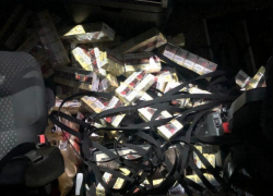 Крупную партию контрабандных сигарет обнаружили в автобусе, следующем в Италию