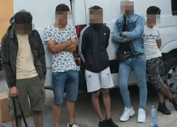 Молдаване тайно перевозили в багажнике беженцев из Сирии и Ирака