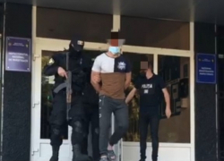 Заключенные из тюрьмы руководили бандой преступников, занимавшихся грабежом и разбоями