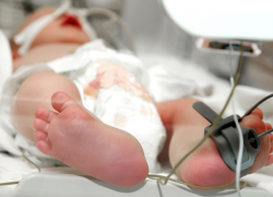 Жидкость для снятия лака довела до реанимации малышку в Тирасполе