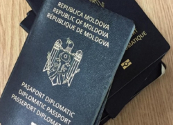 Нэстасе и компания не вернули дипломатические паспорта