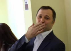 У Влада Филата в тюрьме появился сосед. Кто он?