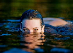 Пообещавшая переплыть Днестр женщина утонула в десяти метрах от правого берега