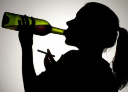 В Тирасполе 17-летняя девушка едва не погибла после тяжелой алкогольной интоксикации