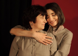 Мама известной телеведущей доставлена в реанимацию из-за пьяного водителя