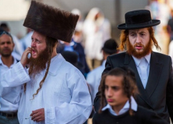 Попеску поприветствовал хасидов и дал им гарантии безопасности