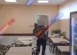 На Центральном рынке в Кишиневе пьяный дебошир пытался изобразить из себя Рэмбо 