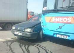 На Чеканах произошло ДТП с участием автобуса №23