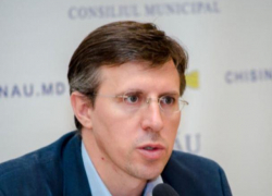 Киртоакэ обругал власть последними словами, сравнив её с "куриными мозгами"