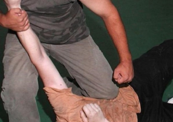 Мужская дружба разбилась о спор и привела к жестокой расправе в Дрокийском районе 