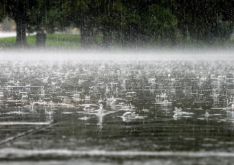 Вчерашний ливень парализовал движение на трассе Комрат – Чадыр-Лунга
