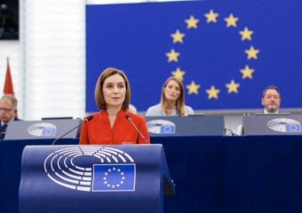Ризя устроил скандал в Европарламенте, попытавшись сорвать выступление Санду
