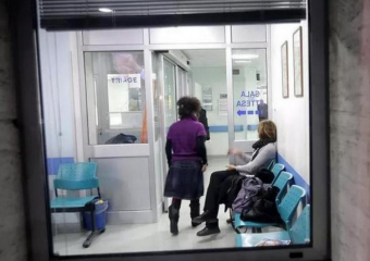 Уроженка Молдовы и ее любимый избили врачей и полицейских в Италии  