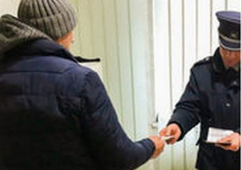 Пересечь границу на грузовике по фальшивым документам попытался житель Бельц