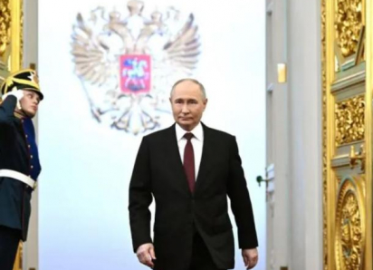 Путин поздравил с Днем Победы лидеров ряда стран и народ Молдовы