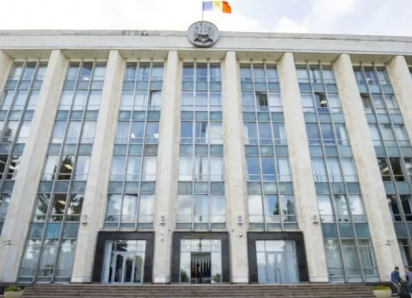 Государственная канцелярия расширяет штат на 56 человек и потратит почти 18 миллионов