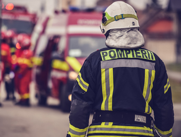 Ночной пожар в Кишиневе: пострадали двое мужчин