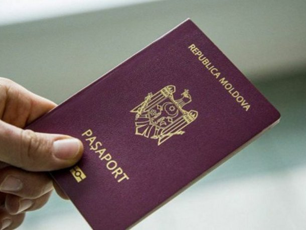 Граждане Молдовы с просроченными паспортами смогут вернуться домой и поехать в отпуск