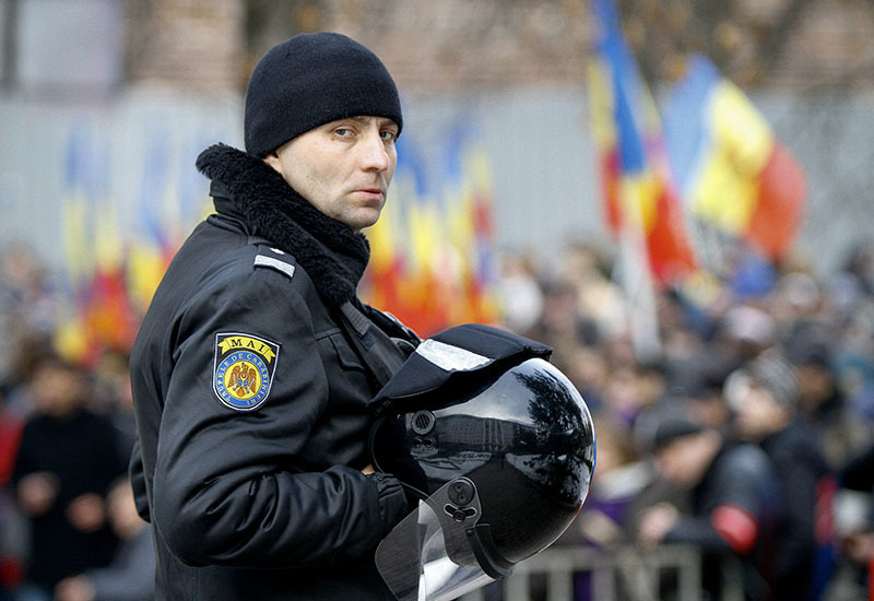 Молдавским полицейским могут повысить зарплаты до 12 тысяч