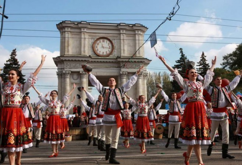 Храм Кишинева могут отметить в палатках 