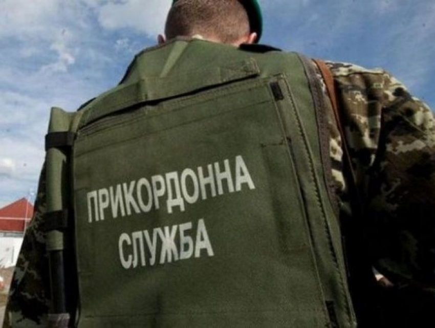 Нарушителей границы из Молдовы остановили предупредительными выстрелами украинские пограничники