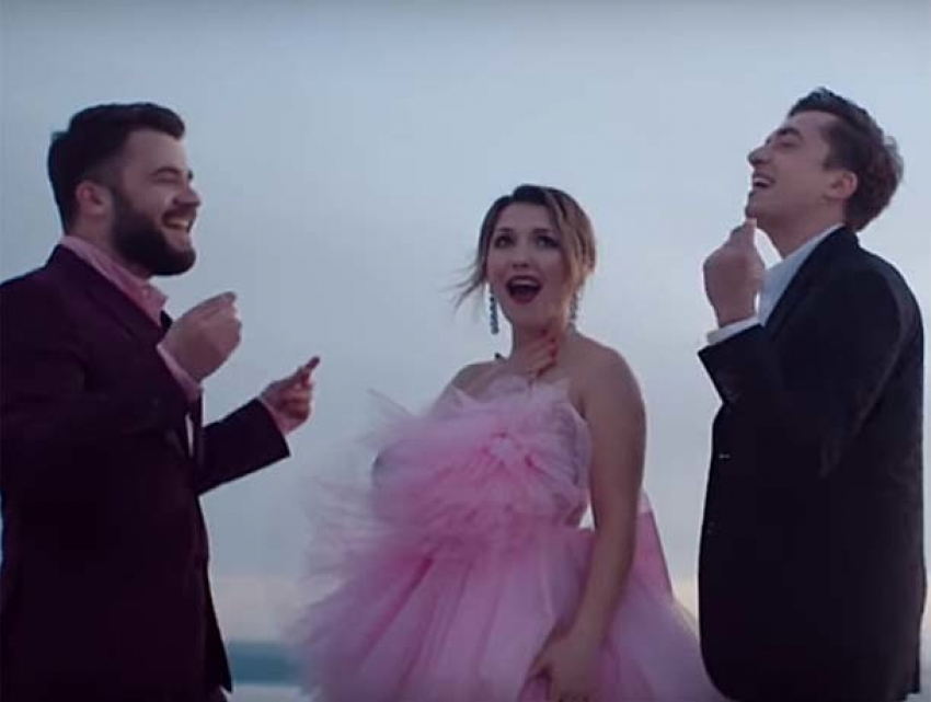 "DoReDoS» взорвали публику клипом в экзотическом месте на конкурсную песню «Евровидения» 