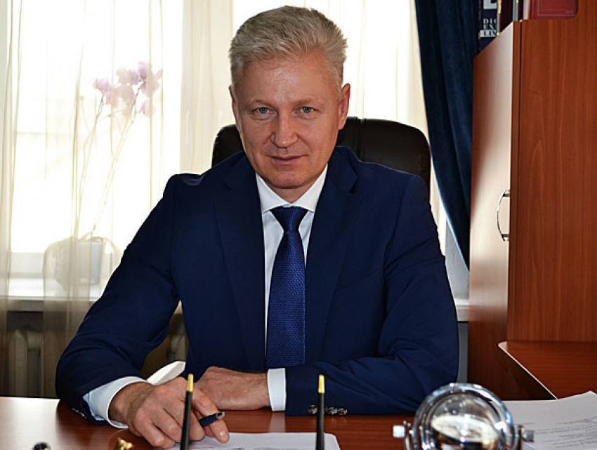 Председателем Высшего совета магистратуры Молдовы единогласно переизбрали единственного желающего