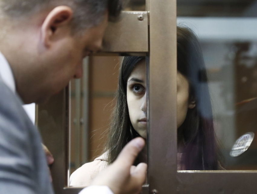 Убившие отца дочери молдаванки захотели пройти проверку на полиграфе
