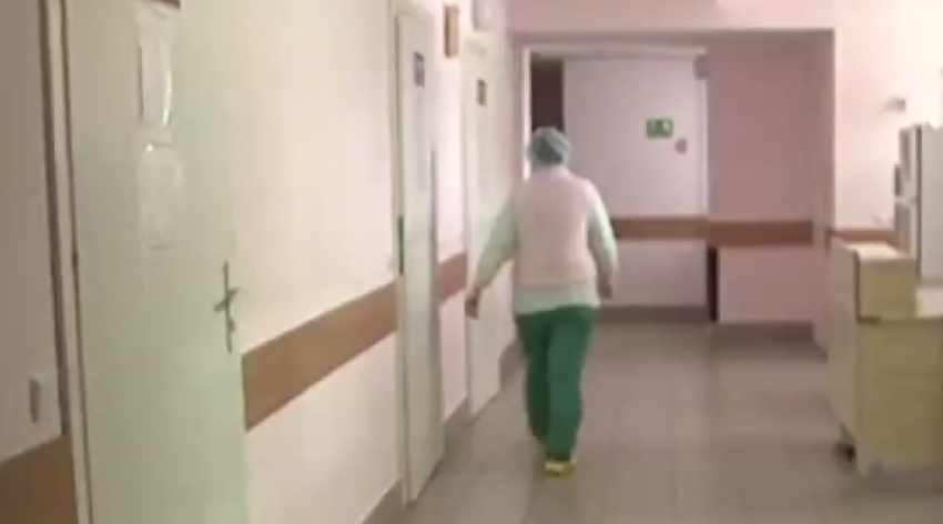 На Чеканах в клинике произошел взрыв, два человека пострадали