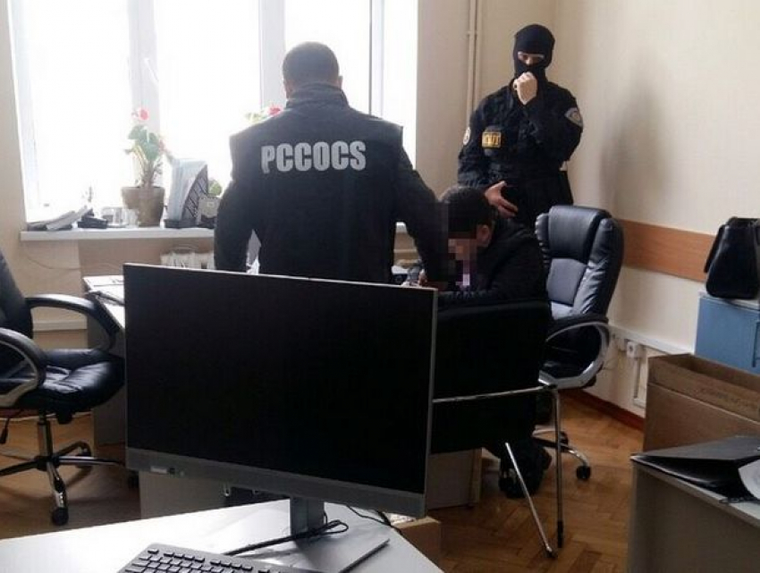 Сотрудников строительной компании в Кишиневе подозревают в присвоении 50 млн леев 