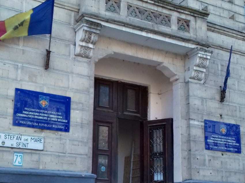 Бывшая жена главы пресс-службы PCCOCS добилась защитного ордера для себя и ребенка