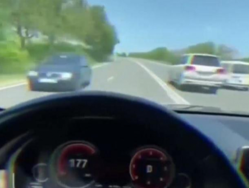 «Если любить, то навечно, если гнать, то по встречной» - водитель BMW создал аварийную ситуацию на скорости в 180 км/час