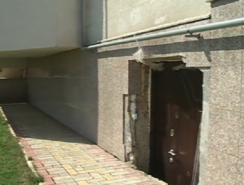 За жизнь своих детей опасаются жители Кишинева после продажи подвала дома