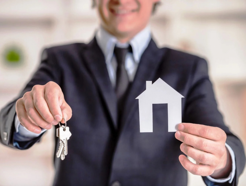 В Молдове вводят обязательную сертификацию агентов по недвижимости 